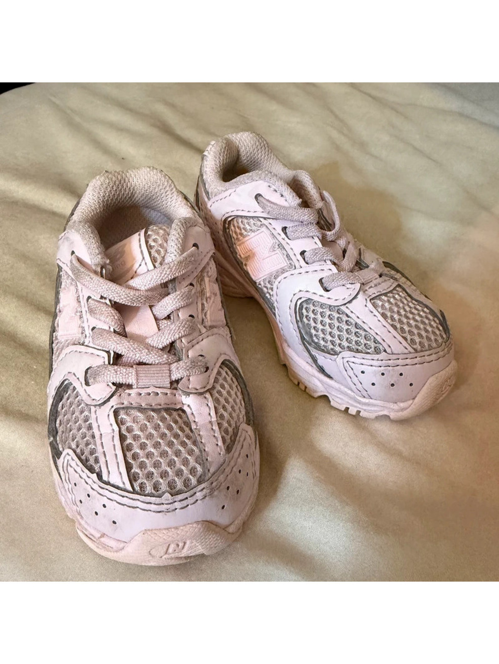 New balance 530 slip on sneakers